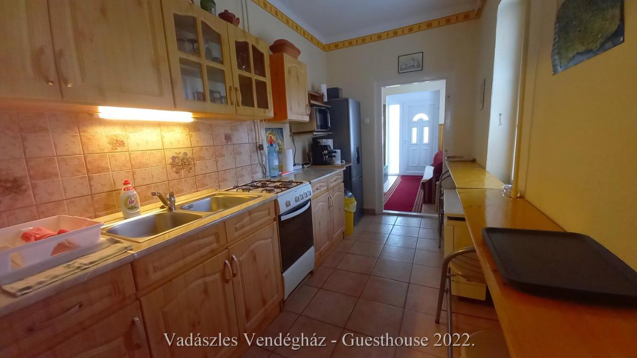 Vadaszles Vendeghaz Apartment Bukkszentmarton Exterior photo